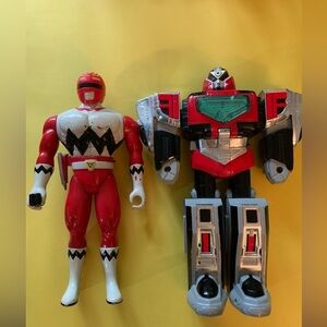 Vintage Toy   2001‎ Bandai Red Ranger Megazoid Walkie Talkie Radio 9.5 Inch